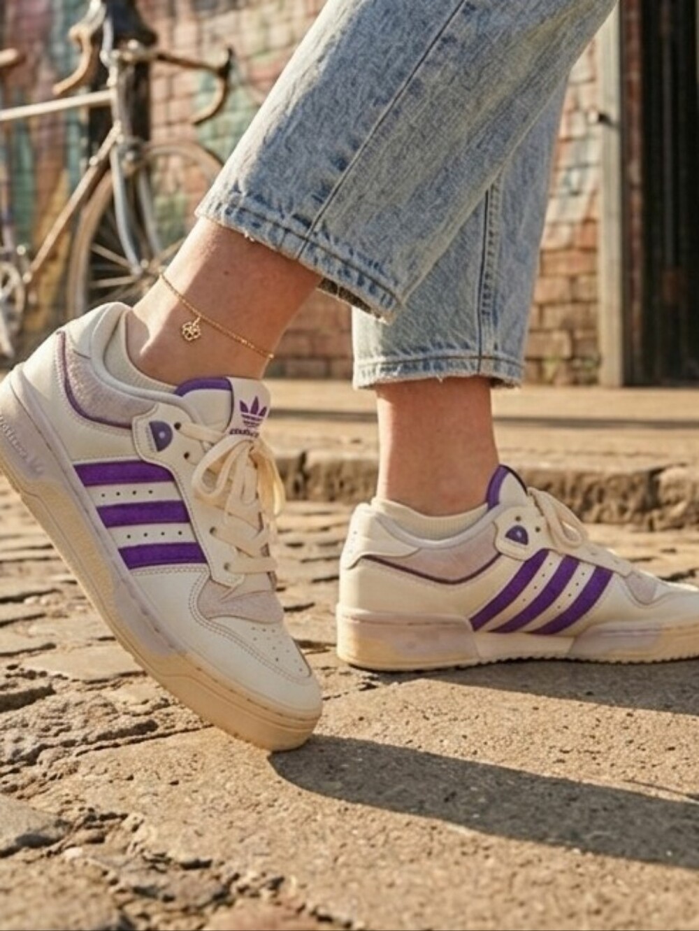 Adidas White & Purple Retro Sneakersmens -5; woman's 6.5